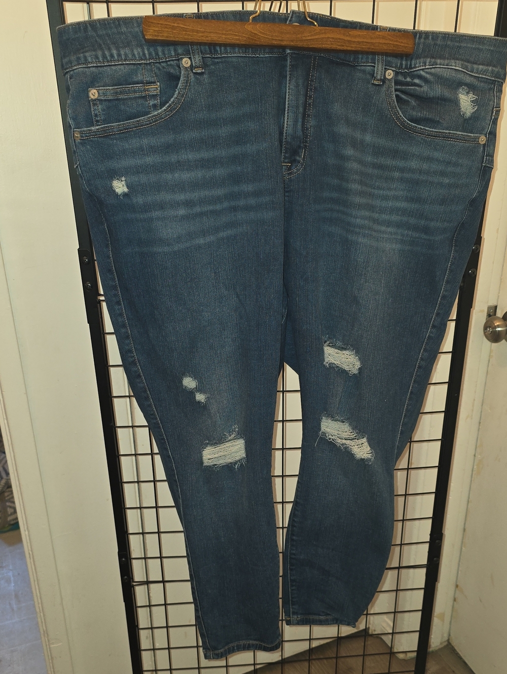 torrid Women's Skinny Ripped Dark Blue Jeans
